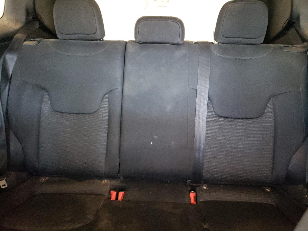 ZACCJBAB9JPH26392 2018 Jeep Renegade Sport