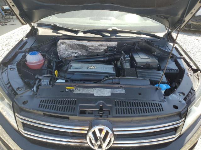 2016 Volkswagen Tiguan S VIN: WVGAV7AX8GW592504 Lot: 57946474