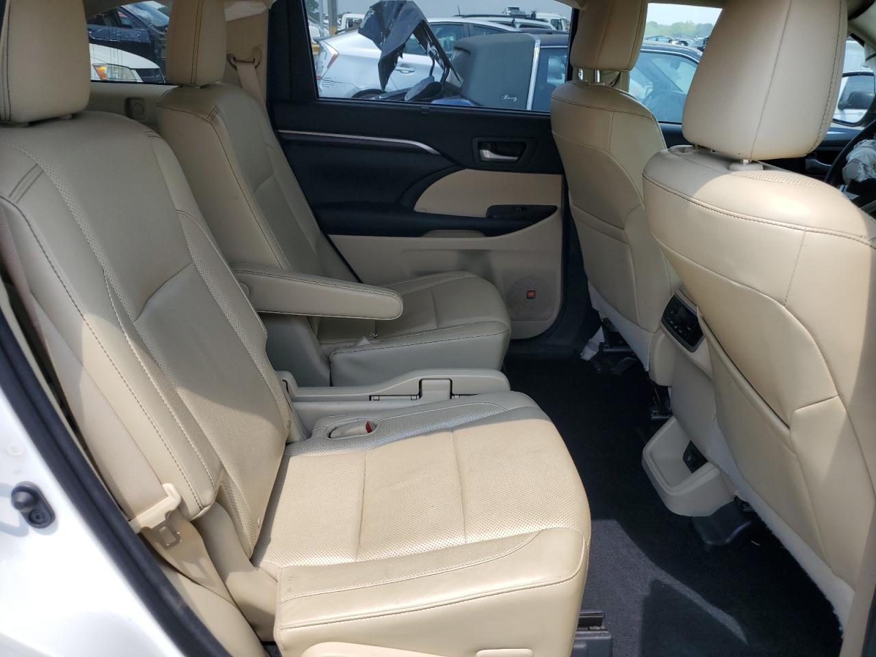 5TDDKRFH6FS156529 2015 Toyota Highlander Limited