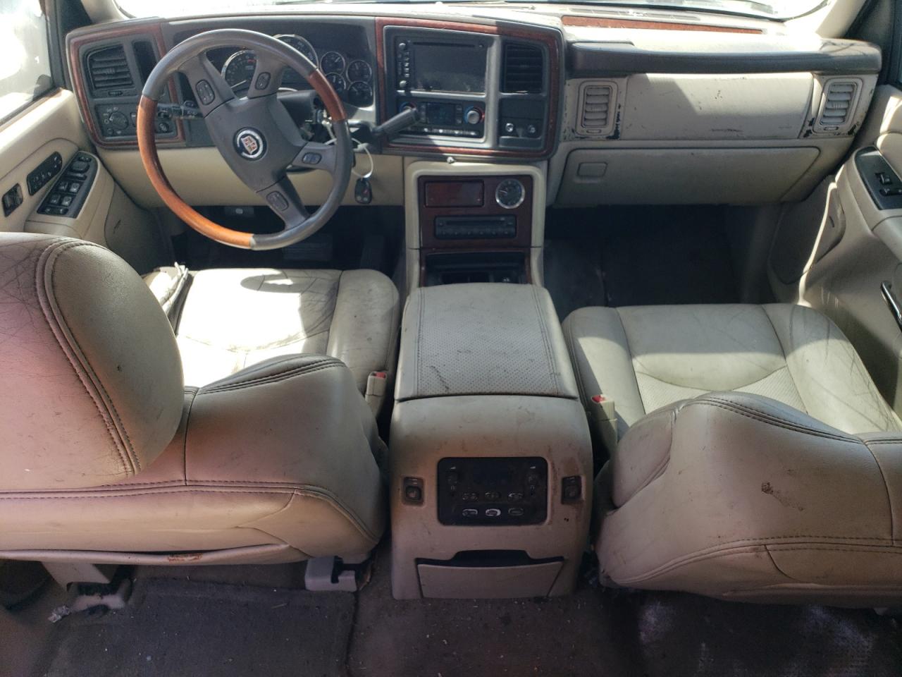 1GYEK63N45R150216 2005 Cadillac Escalade Luxury