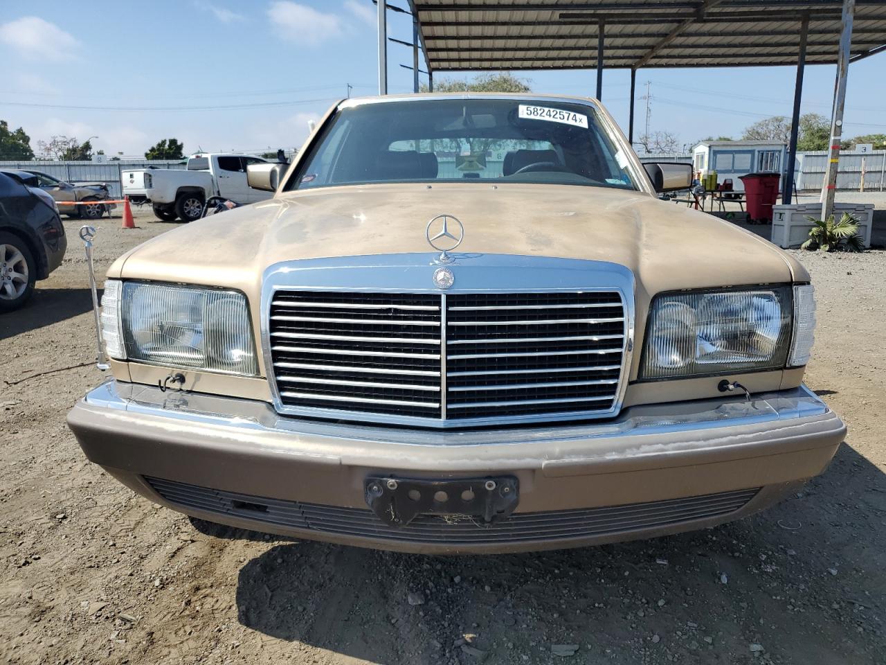 WDBCA35D2JA368083 1988 Mercedes-Benz 420 Sel