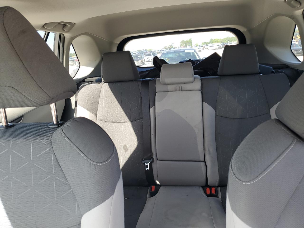 2T3W1RFV2NC204737 2022 Toyota Rav4 Xle