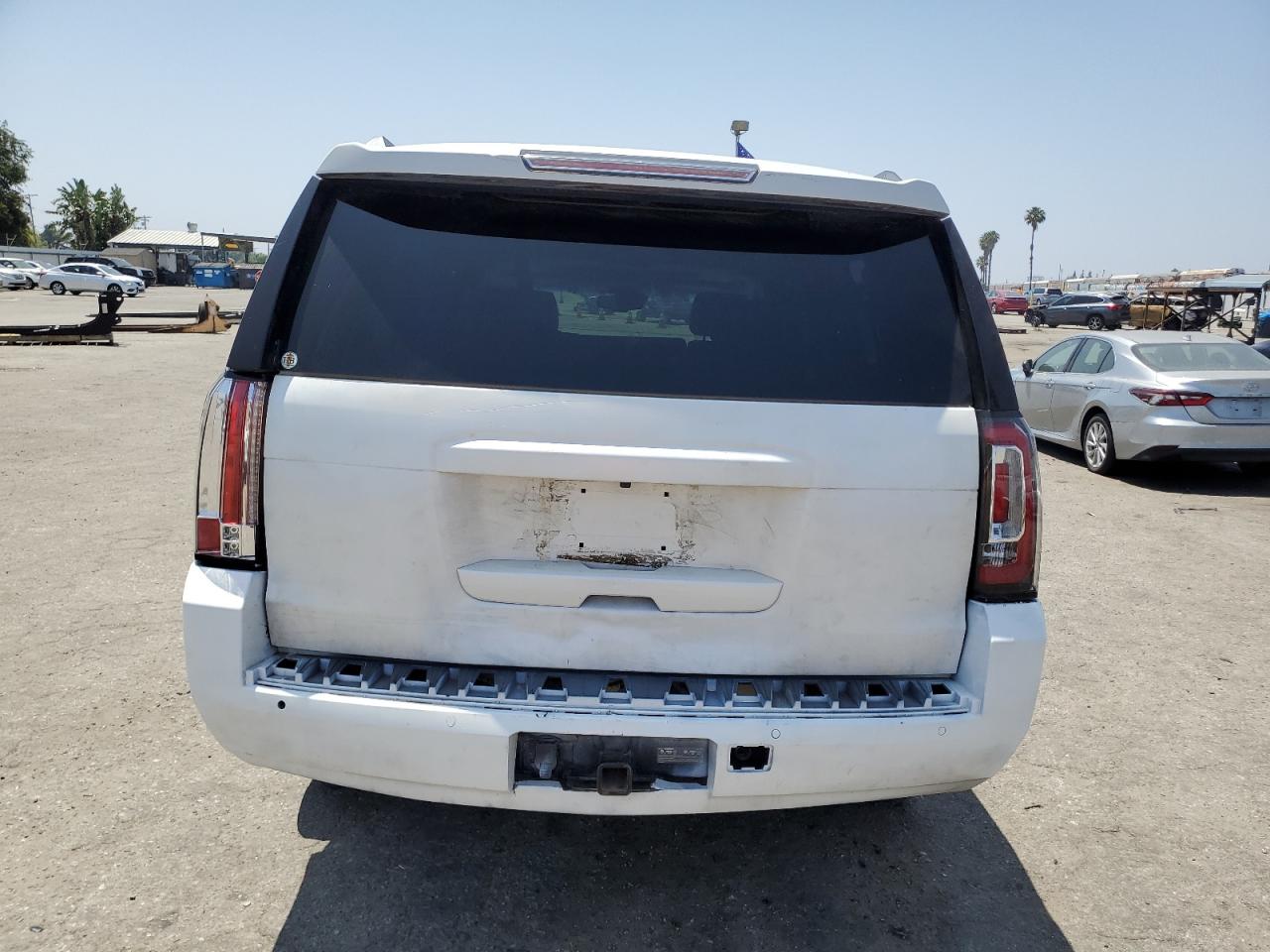 1GKS2HKJ0GR318217 2016 GMC Yukon Xl Denali