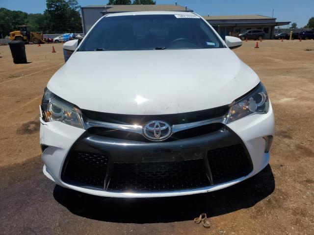 VIN 4T1BF1FK6GU525097 2016 Toyota Camry, LE no.5