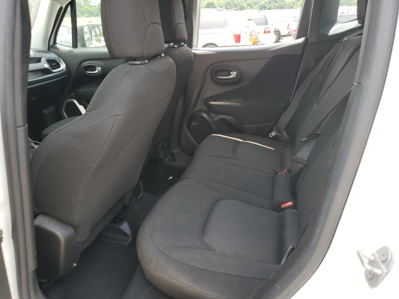 ZACNJAAB6LPL01389 2020 Jeep Renegade Sport