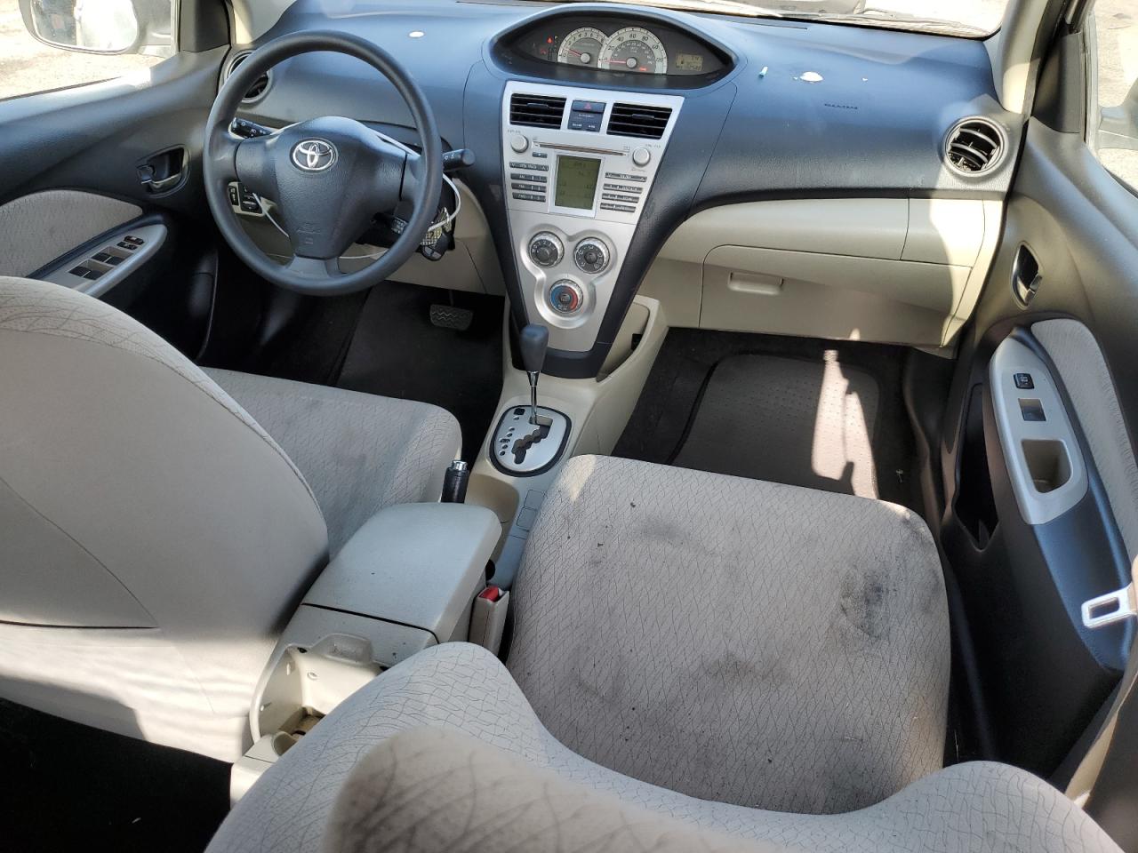 JTDBT923371066137 2007 Toyota Yaris