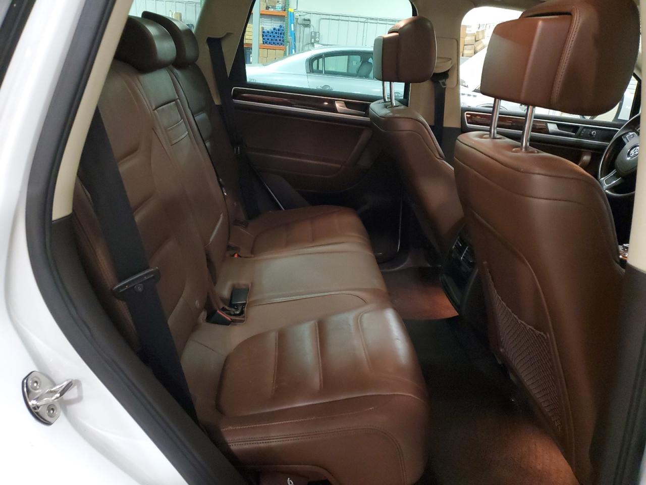 WVGEK9BP4CD007914 2012 Volkswagen Touareg V6 Tdi