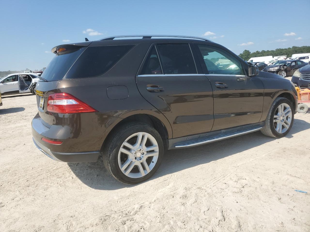 4JGDA5JB2FA537897 2015 Mercedes-Benz Ml 350