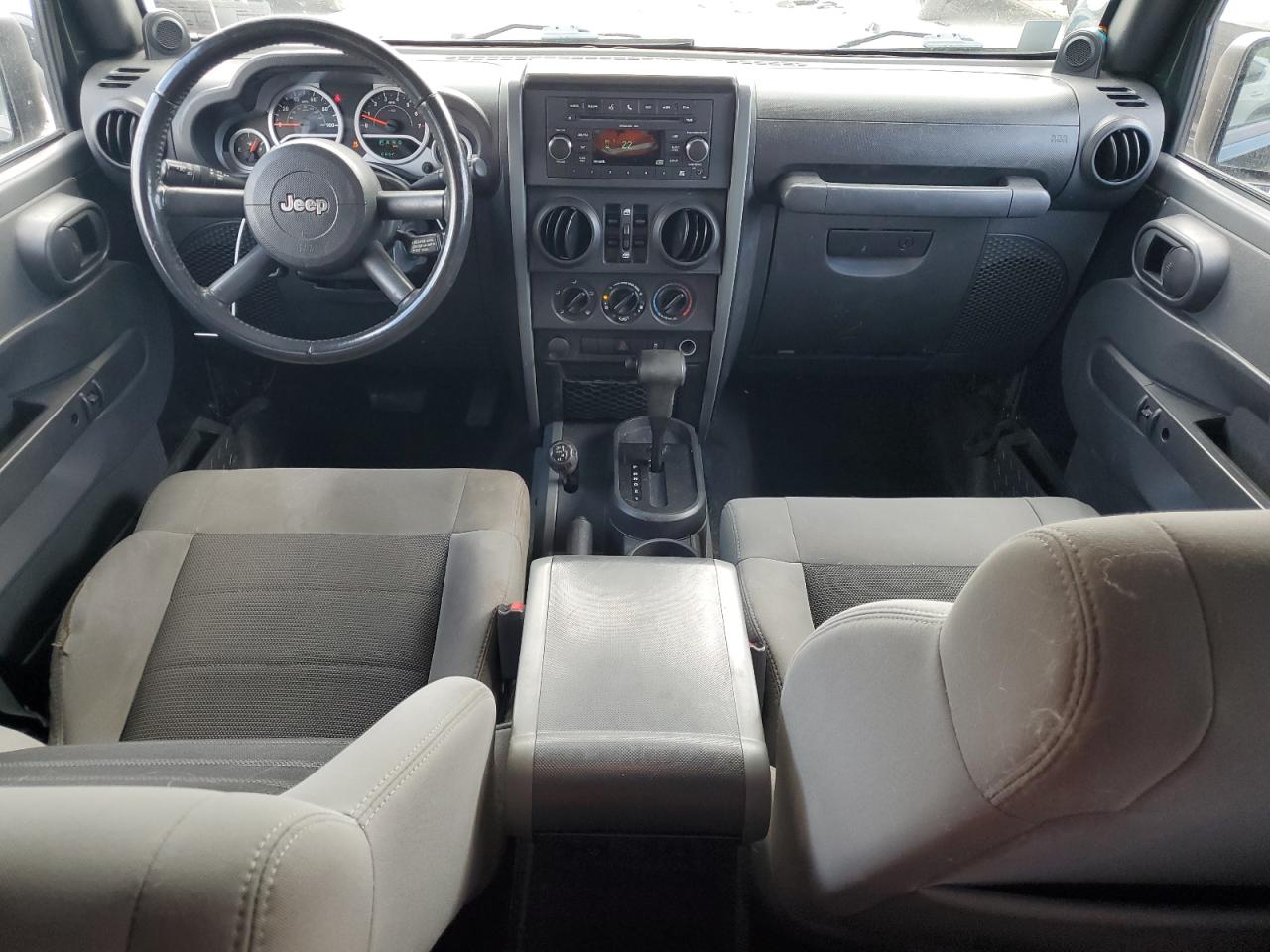 1J4BA3H18AL127514 2010 Jeep Wrangler Unlimited Sport