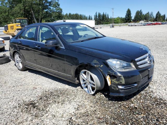 2013 Mercedes-Benz C 300 4Matic VIN: WDDGF8AB6DR283975 Lot: 57848784