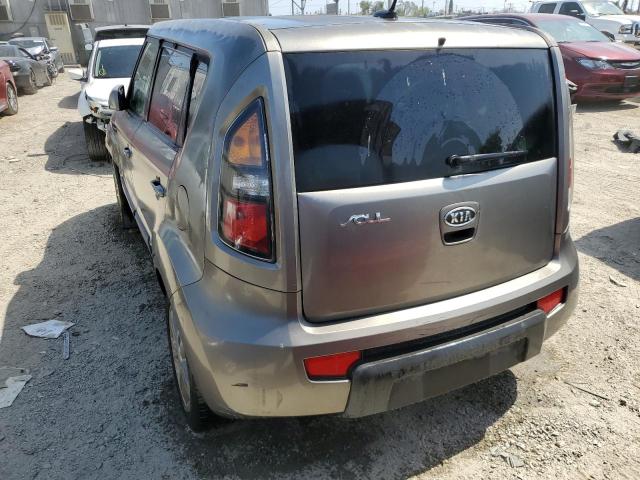 2011 Kia Soul + VIN: KNDJT2A2XB7211014 Lot: 59947044