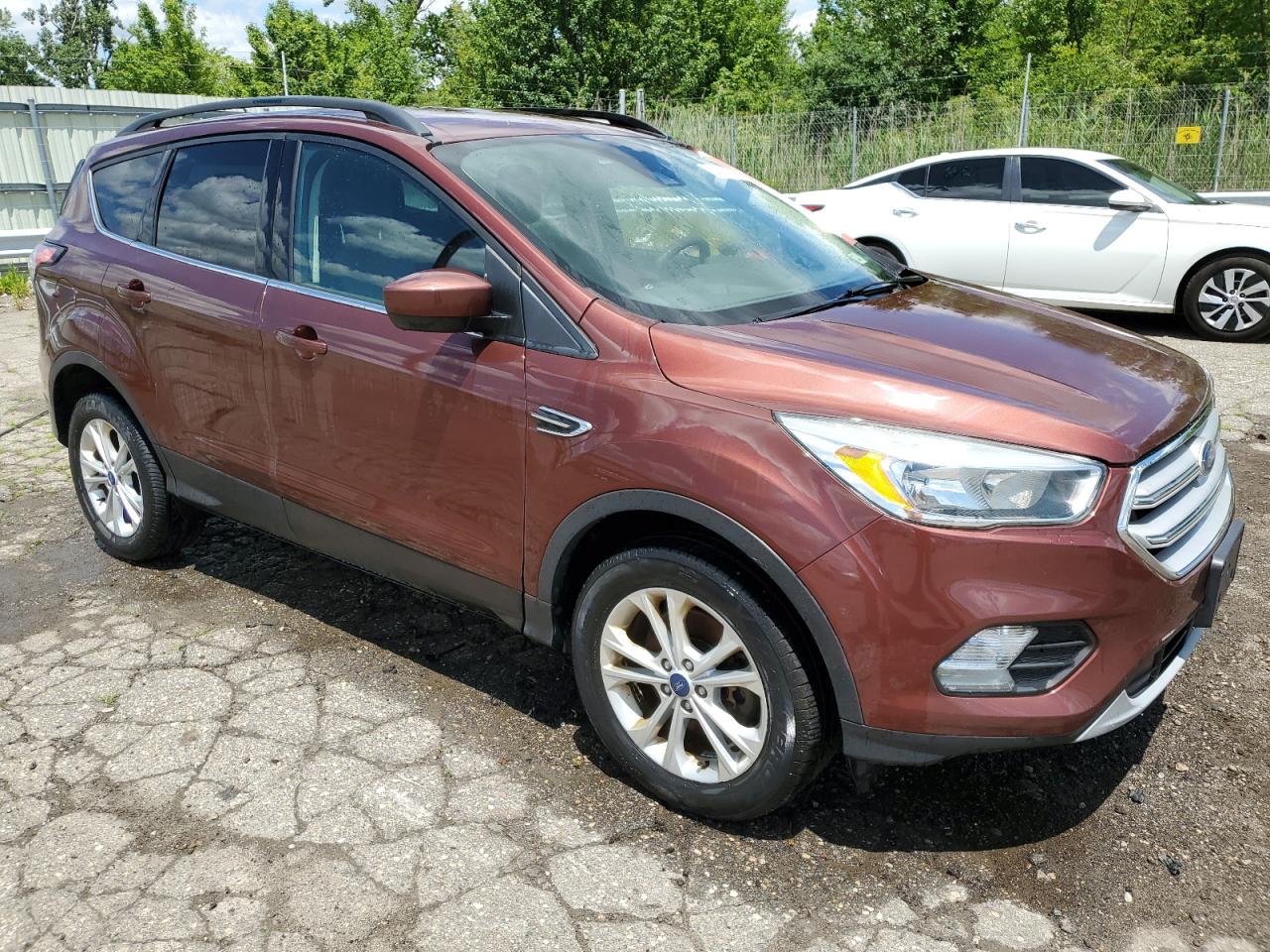 2018 Ford Escape Se vin: 1FMCU9GD1JUB29434