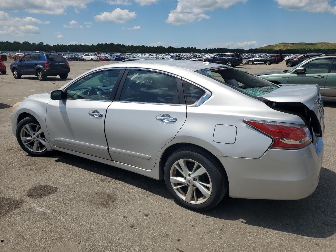 2014 Nissan Altima 2.5 vin: 1N4AL3AP5EC325389