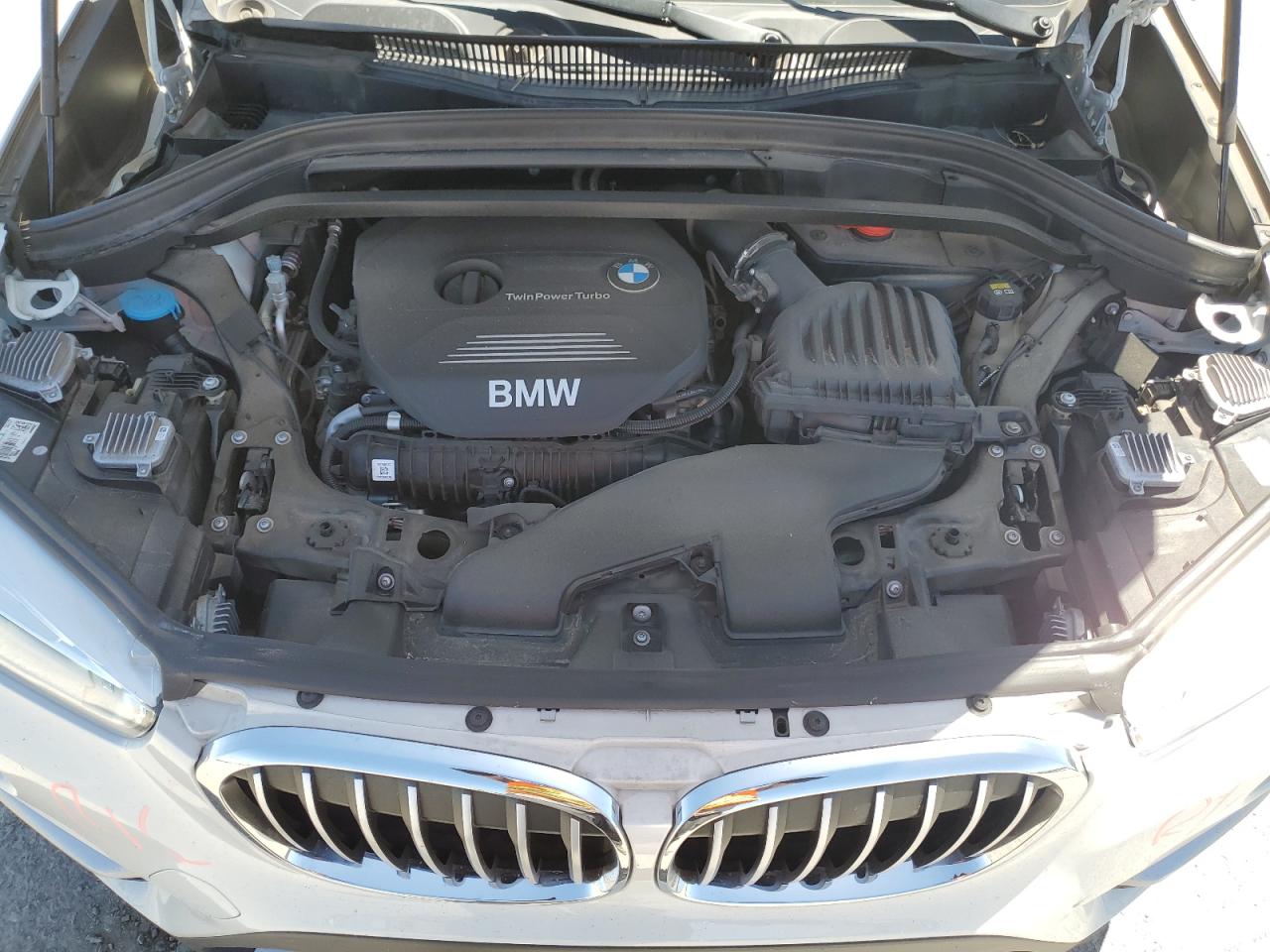 WBXHT3C38H5F86419 2017 BMW X1 xDrive28I