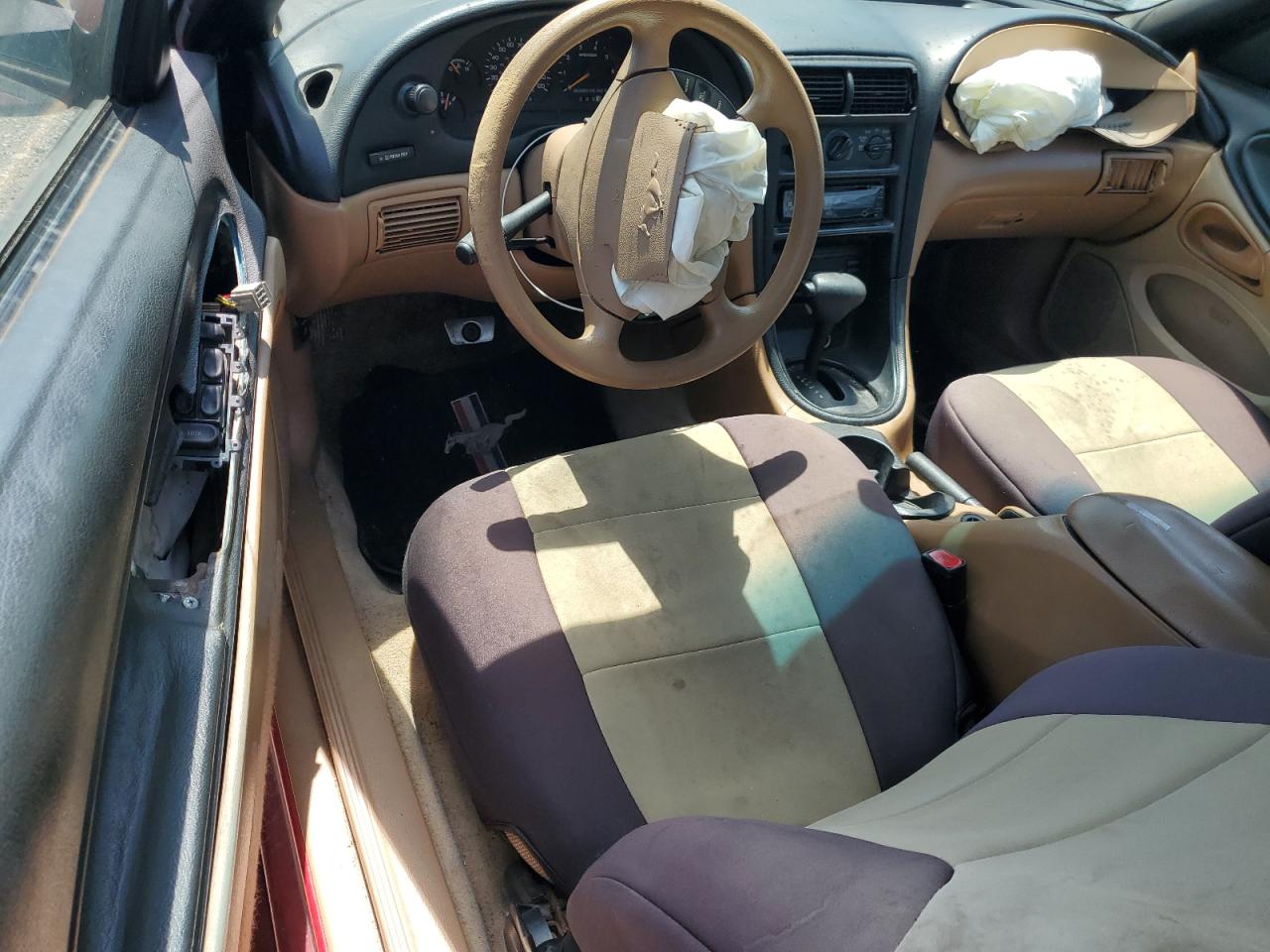 1FAFP4443WF219038 1998 Ford Mustang