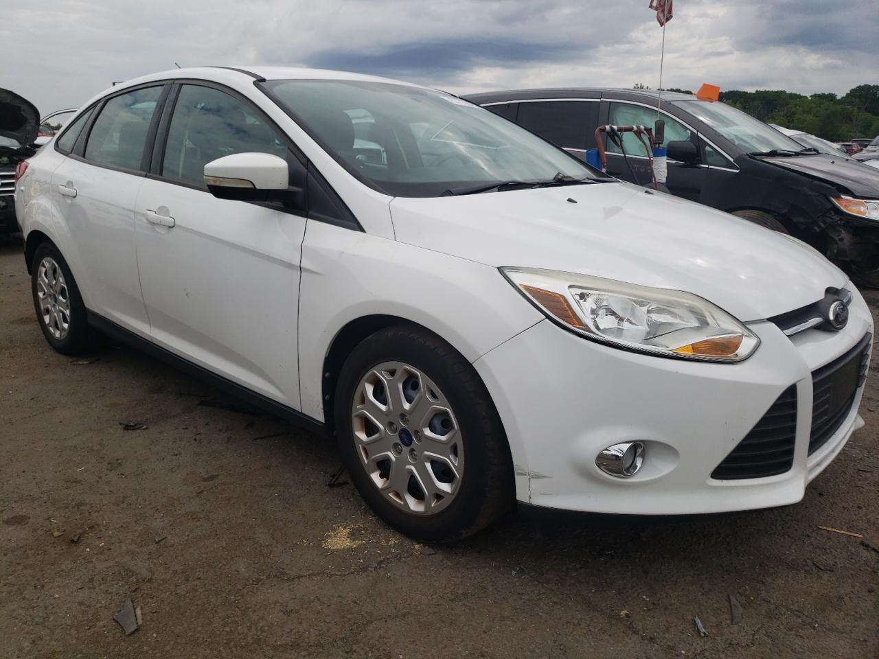 1FAHP3F26CL432514 2012 Ford Focus Se