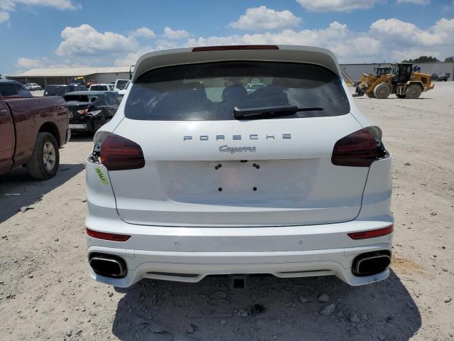 VIN WP1AA2A27GKA08767 2016 Porsche Cayenne no.6