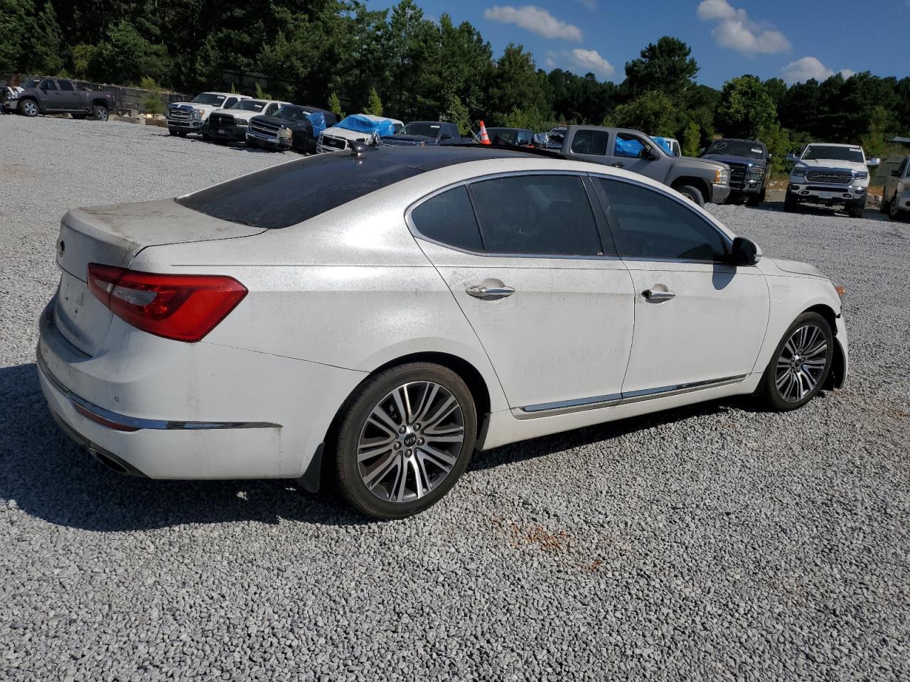 2014 Kia Cadenza Premium vin: KNALN4D72E5149594