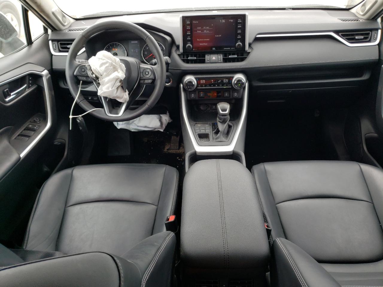 2T3A1RFV0LW120129 2020 Toyota Rav4 Xle Premium