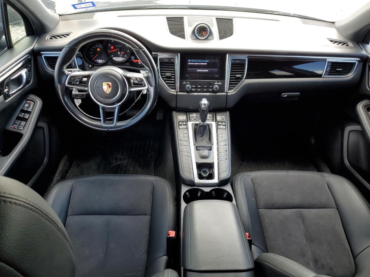 WP1AA2A50HLB80497 2017 Porsche Macan