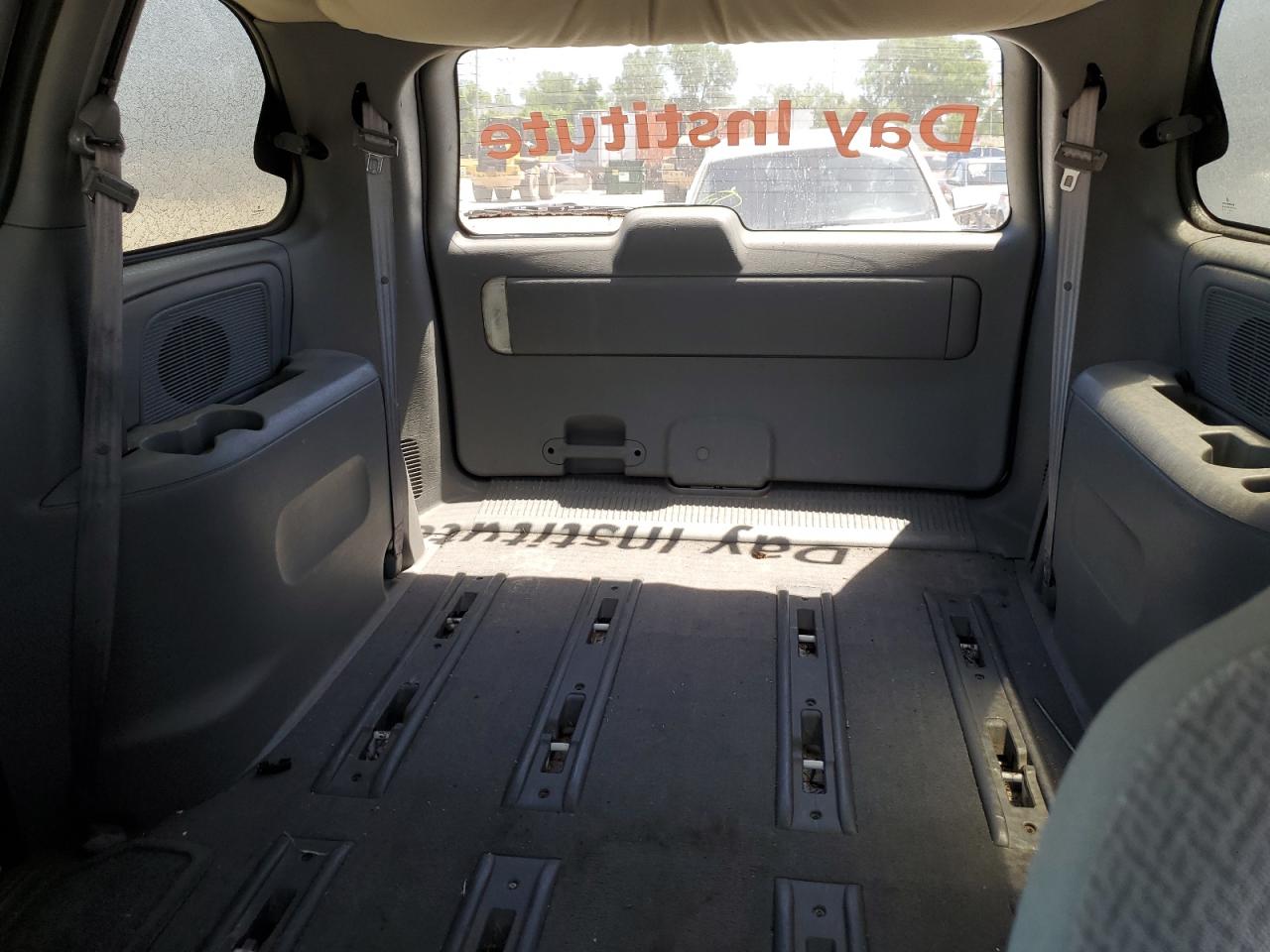 1D4GP45R04B570375 2004 Dodge Caravan Sxt