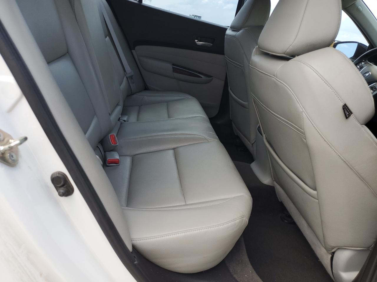 19UUB2F30FA011545 2015 Acura Tlx