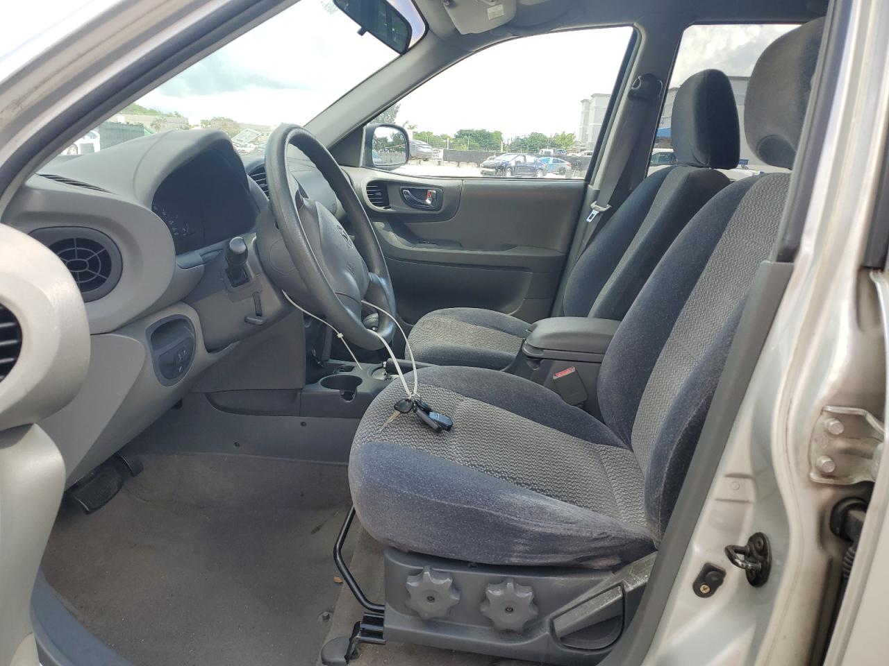 KM8SB12B94U839761 2004 Hyundai Santa Fe Gl