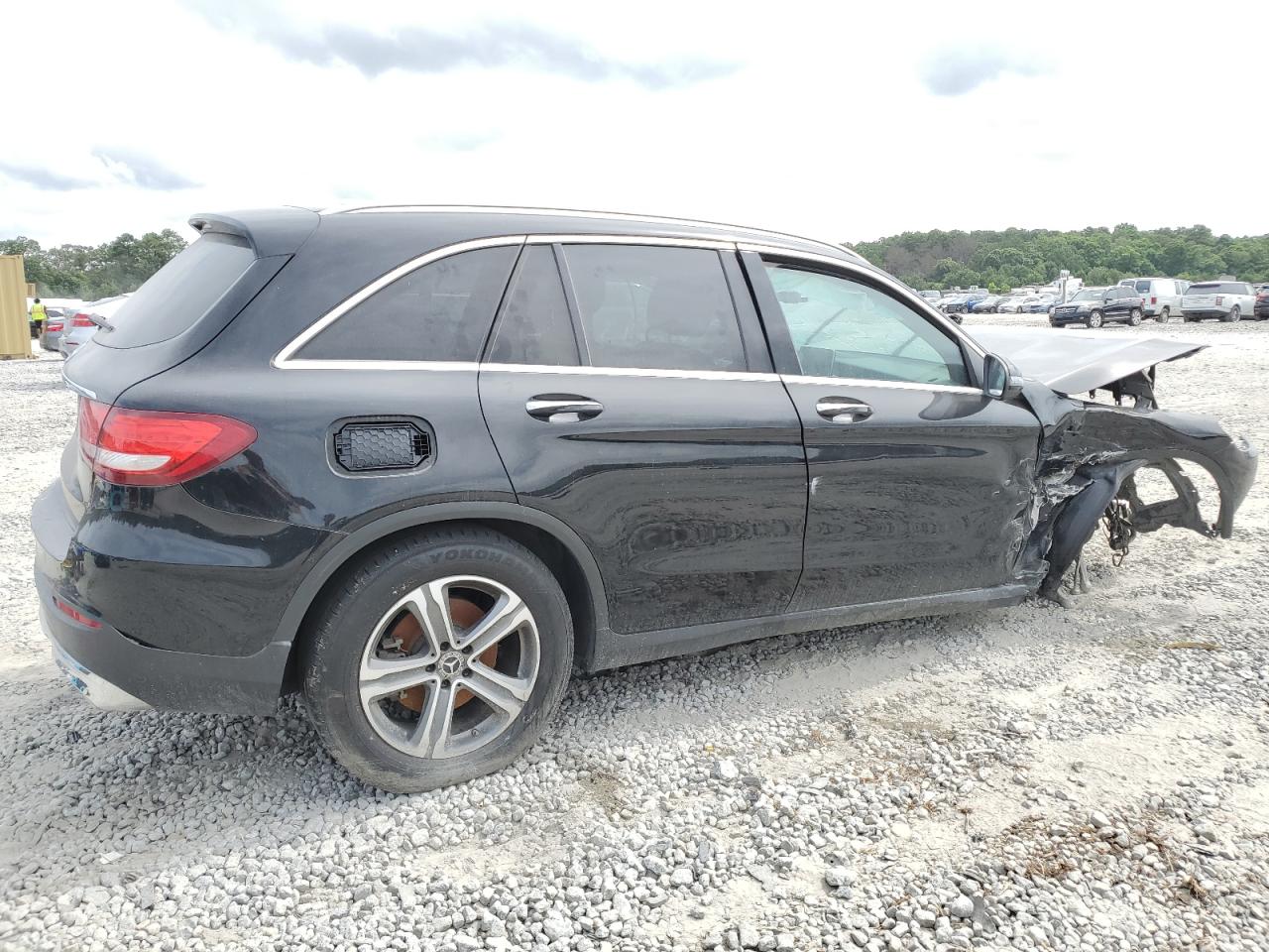 2019 Mercedes-Benz Glc 300 vin: WDC0G4JB2KV187003