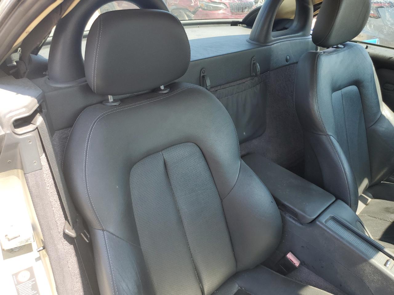 WDBKK65F21F218585 2001 Mercedes-Benz Slk 320