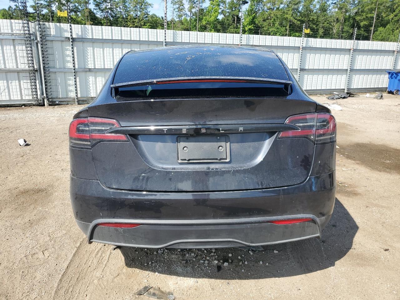 2024 Tesla Model X vin: 7SAXCAE51RF435370