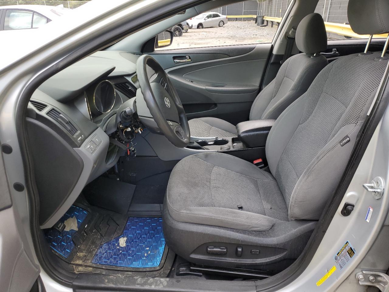 5NPEB4AC0DH607833 2013 Hyundai Sonata Gls