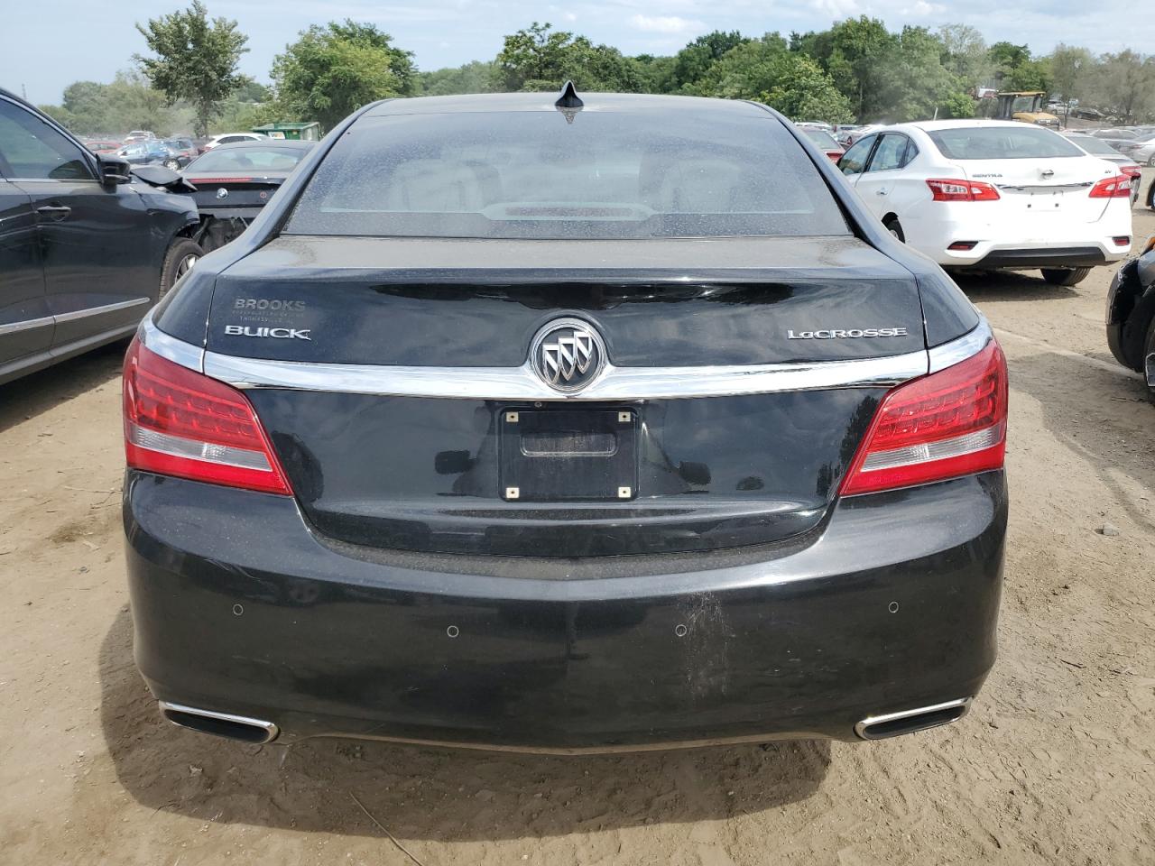 1G4GB5G39GF206135 2016 Buick Lacrosse