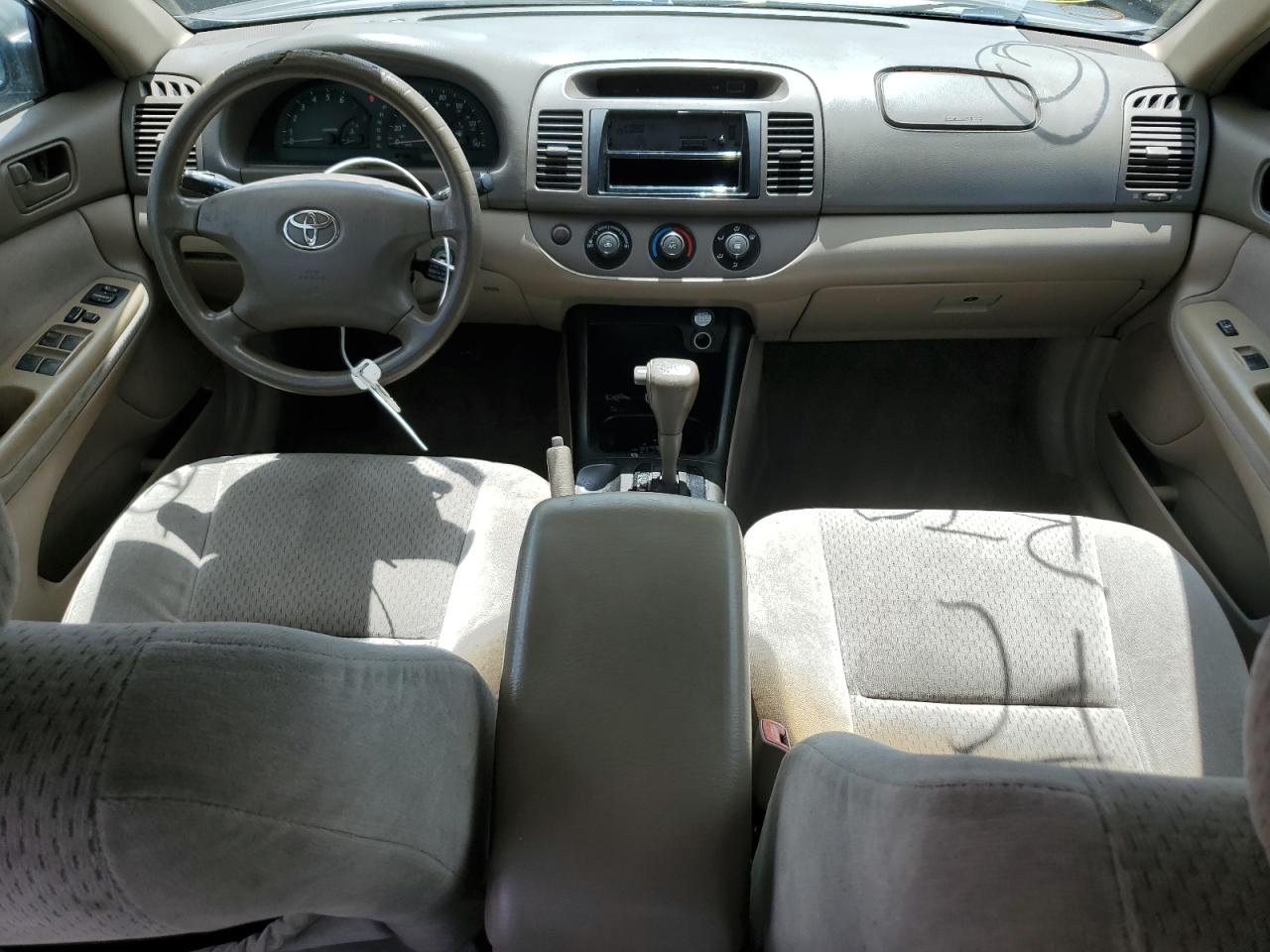 4T1BE32K94U865618 2004 Toyota Camry Le