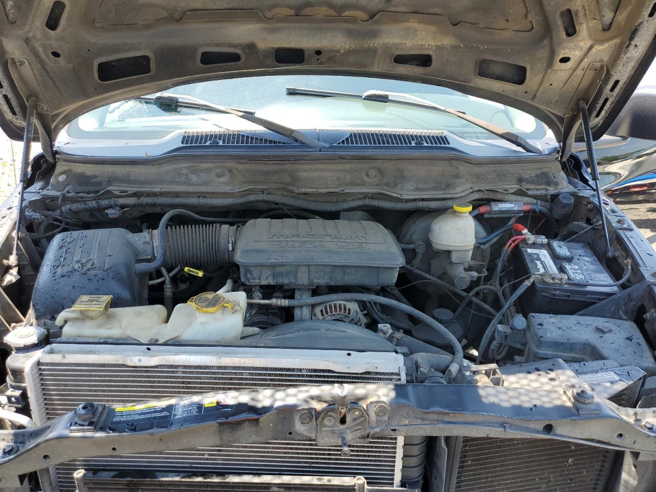 1D7HA18NX4J294390 2004 Dodge Ram 1500 St