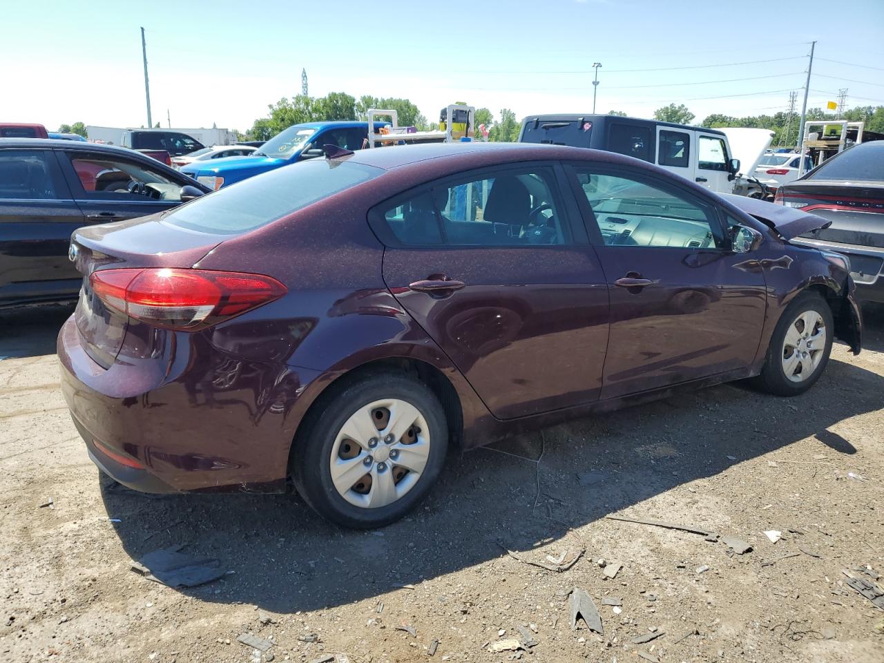 2017 Kia Forte Lx vin: 3KPFK4A70HE113523