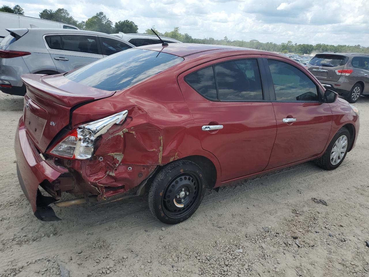 3N1CN7AP3HL807908 2017 Nissan Versa S