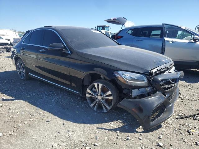 2016 Mercedes-Benz C 300 4Matic VIN: 55SWF4KB8GU160983 Lot: 57535394