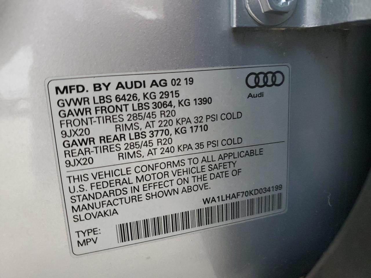 WA1LHAF70KD034199 2019 Audi Q7 Premium Plus