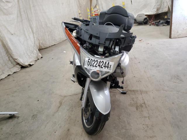 2011 VICTORY MOTORCYCLES VISION TOU 5VPSW36N1B3003245