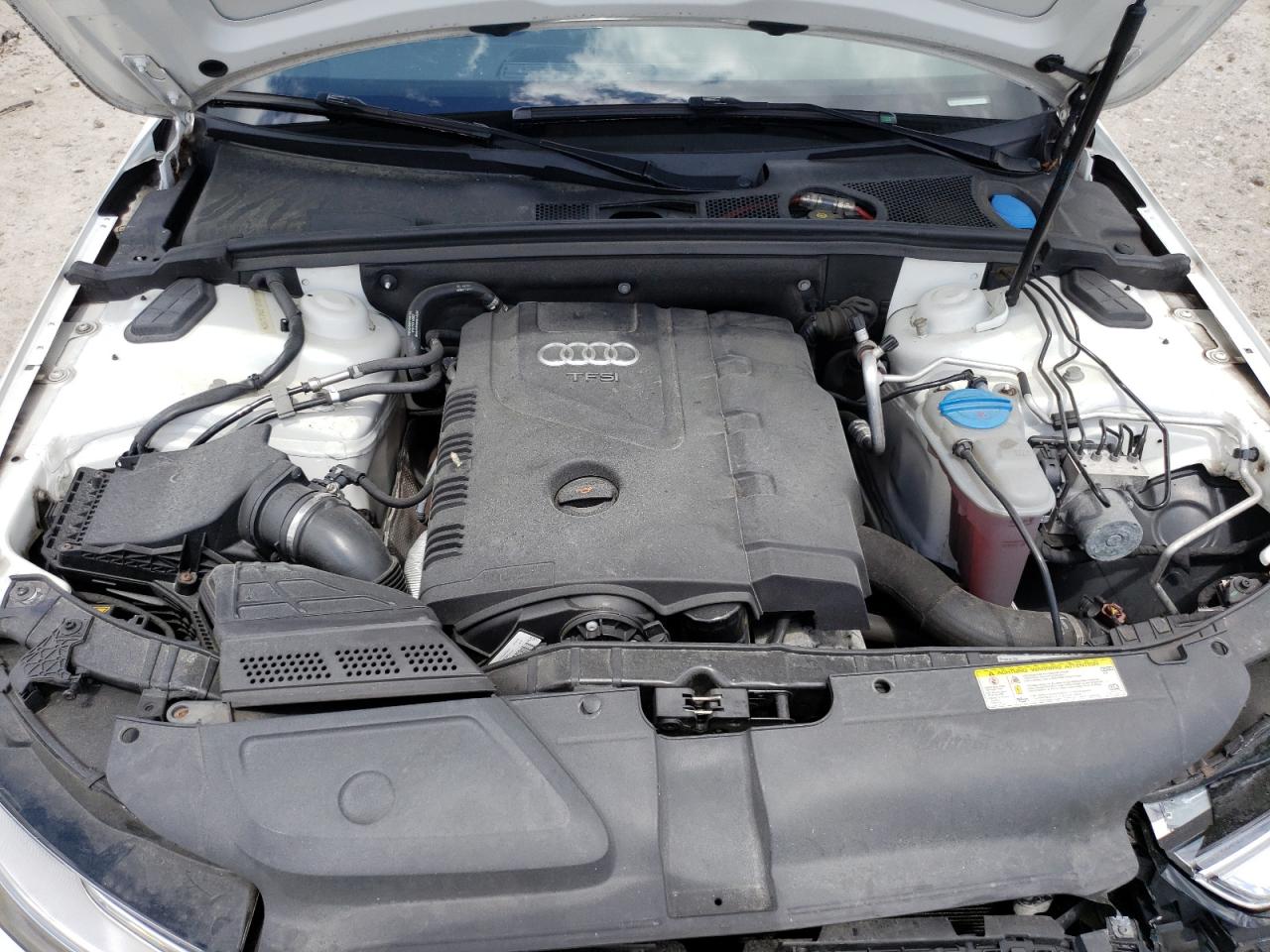 WAUBFAFL2GN014197 2016 Audi A4 Premium S-Line