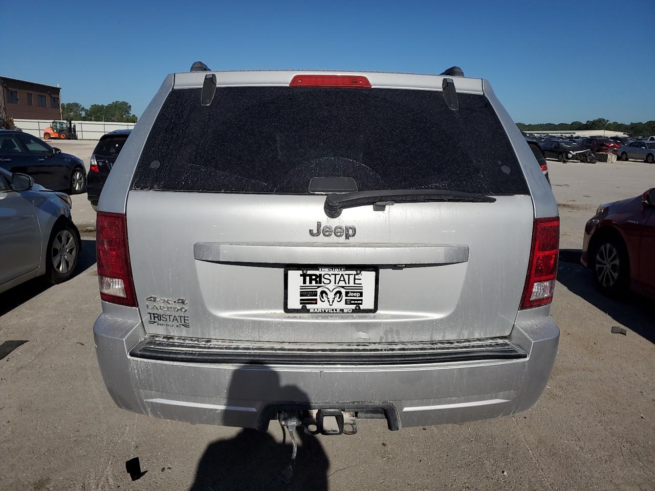 1J4PR4GK5AC154751 2010 Jeep Grand Cherokee Laredo