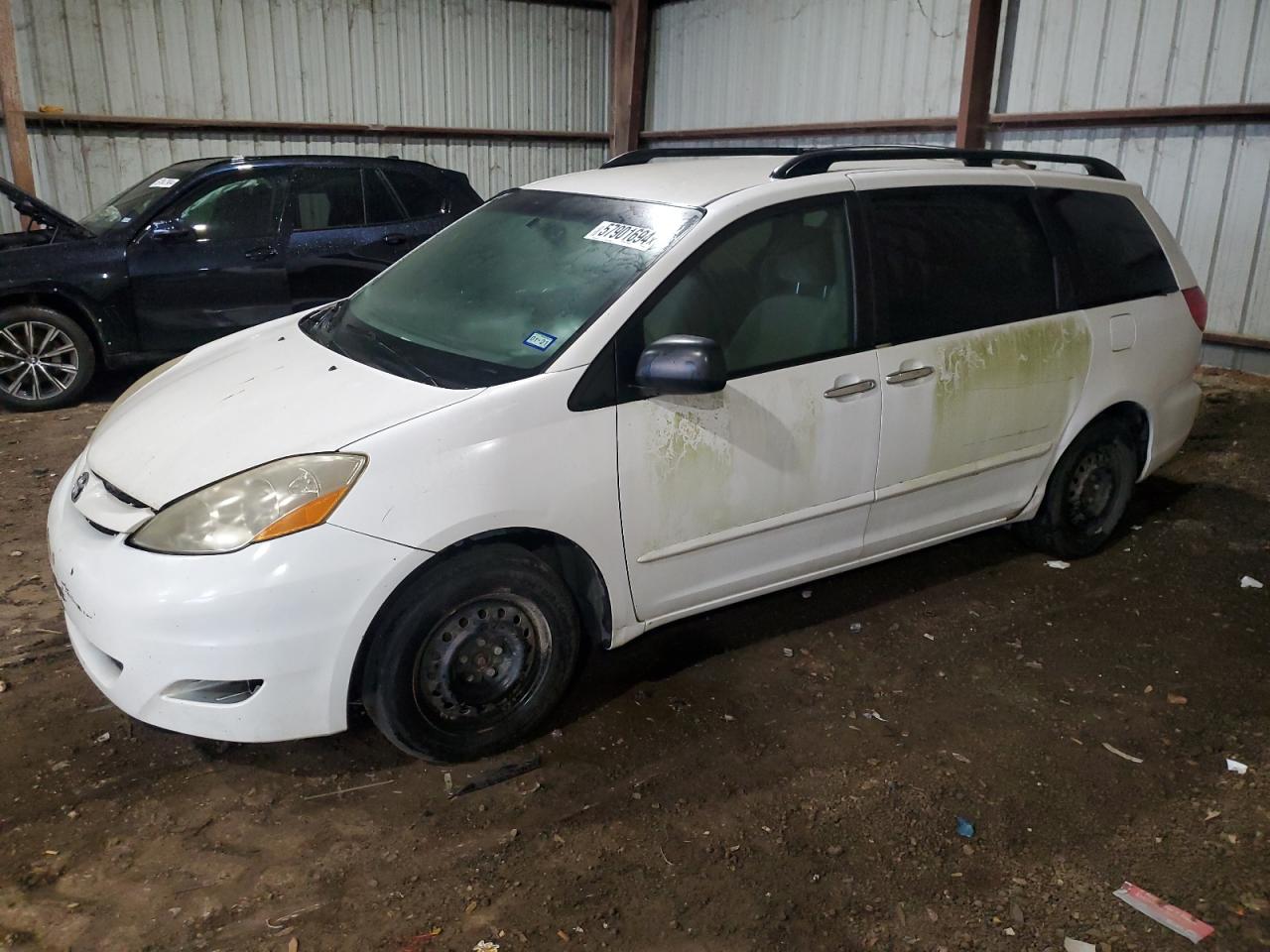 5TDKK4CC8AS300495 2010 Toyota Sienna Ce