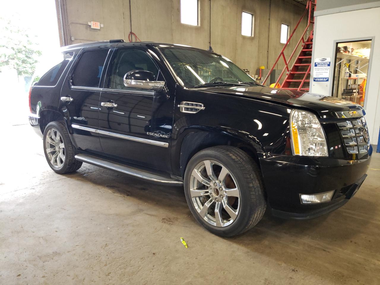 2013 Cadillac Escalade vin: 1GYS4AEF4DR371058