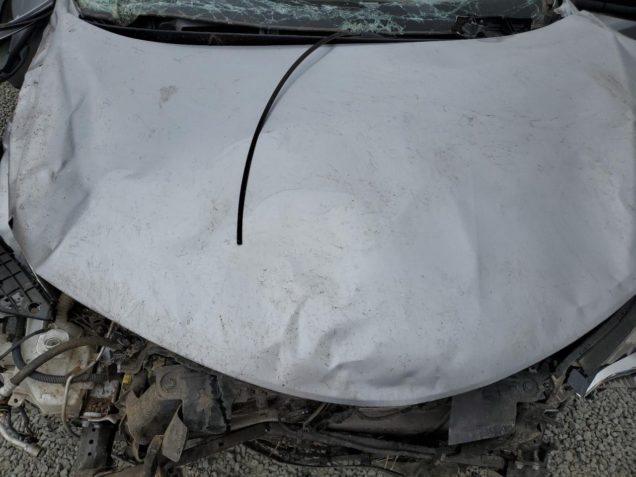 JTMRJREV9HD068623 2017 Toyota Rav4 Hv Le