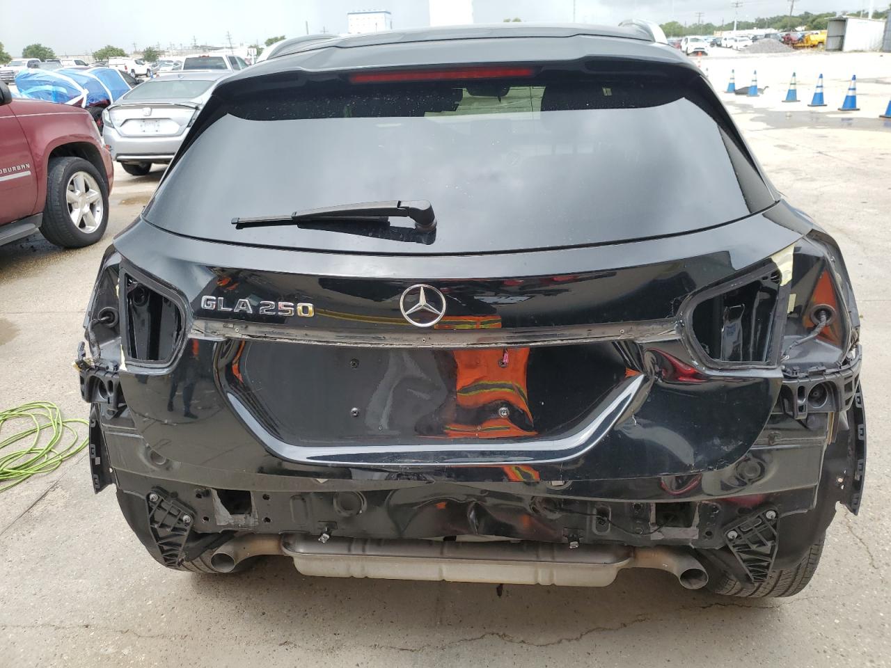 WDCTG4EB9JJ508077 2018 Mercedes-Benz Gla 250