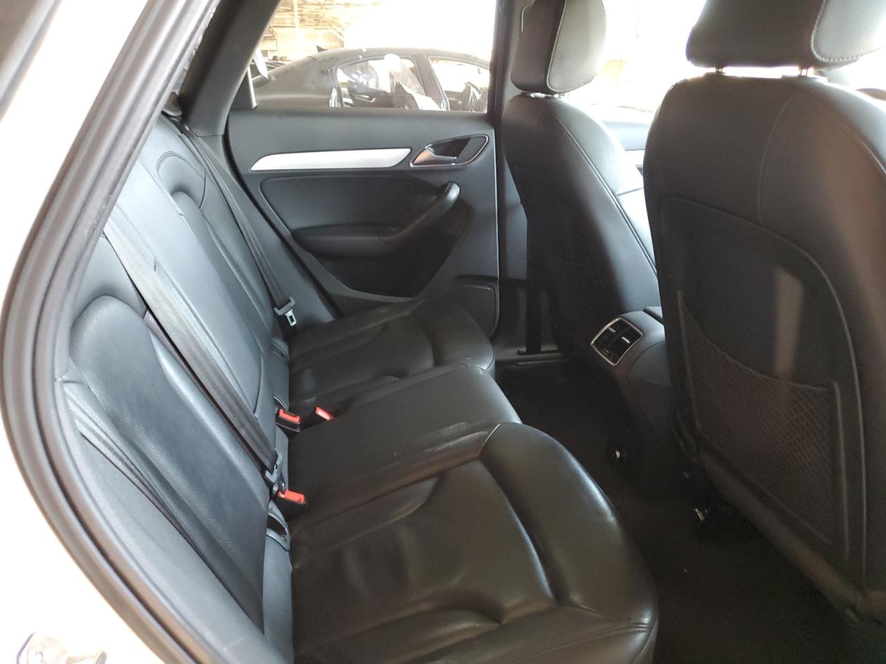 WA1ECCFS1HR003563 2017 Audi Q3 Premium