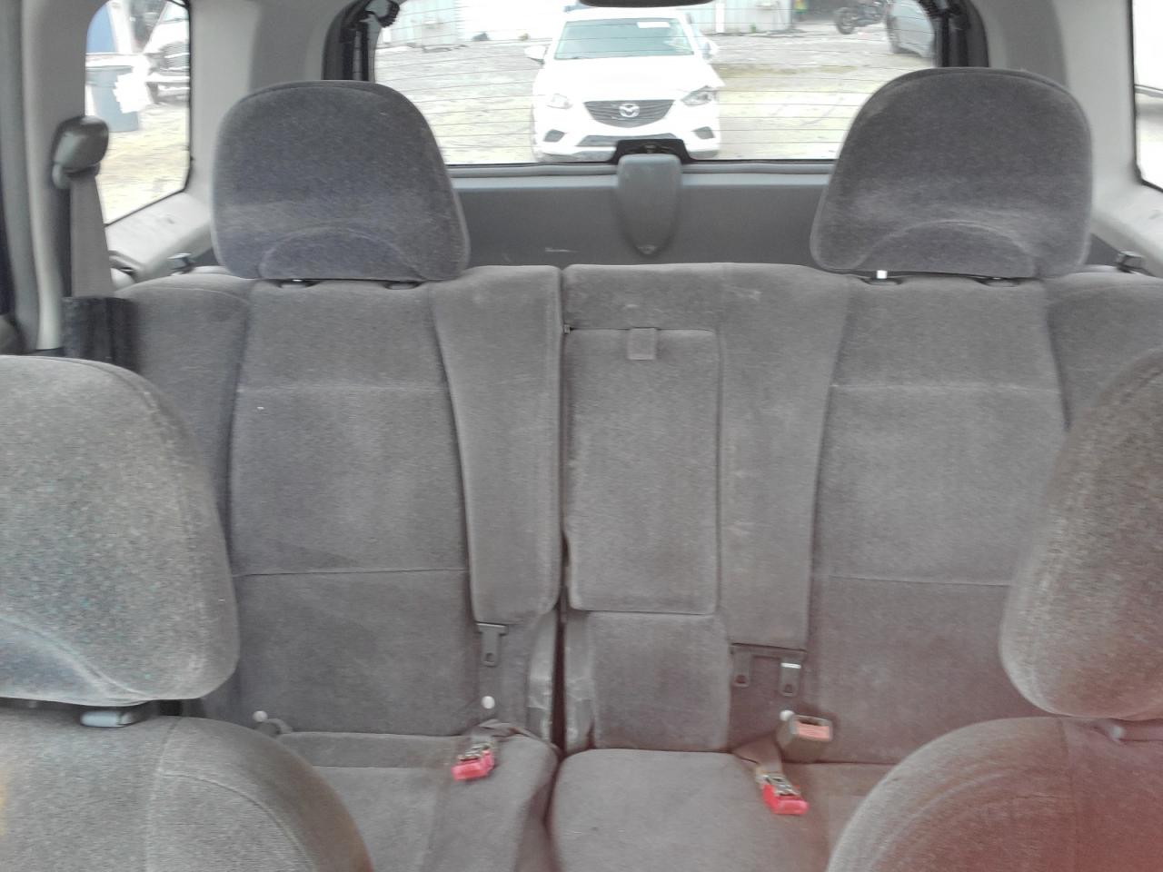 KM8SC13D84U675657 2004 Hyundai Santa Fe Gls