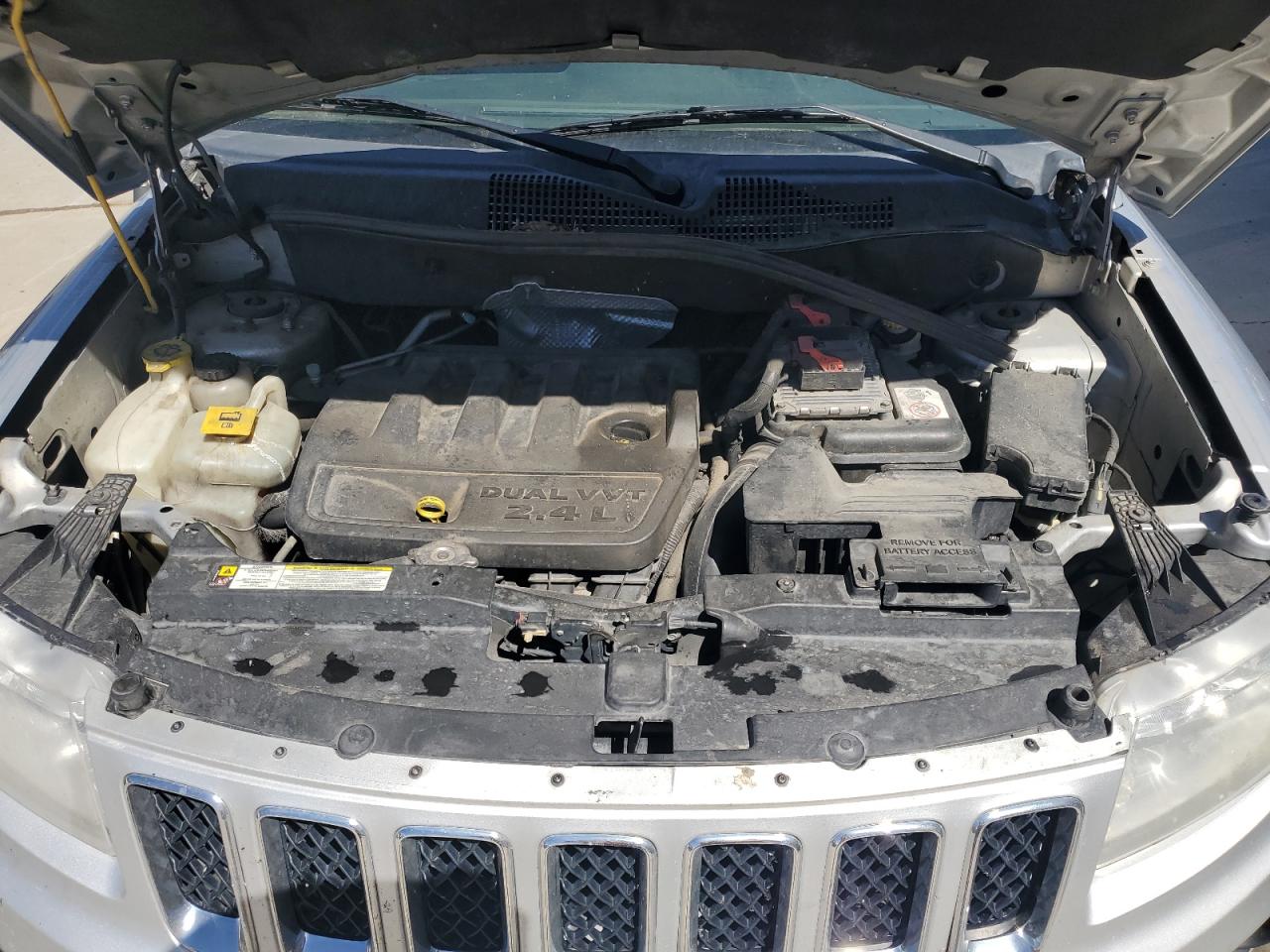 1C4NJDEB2CD611794 2012 Jeep Compass Latitude