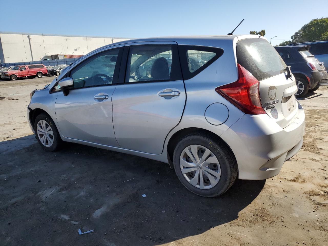 3N1CE2CP6JL370024 2018 Nissan Versa Note S