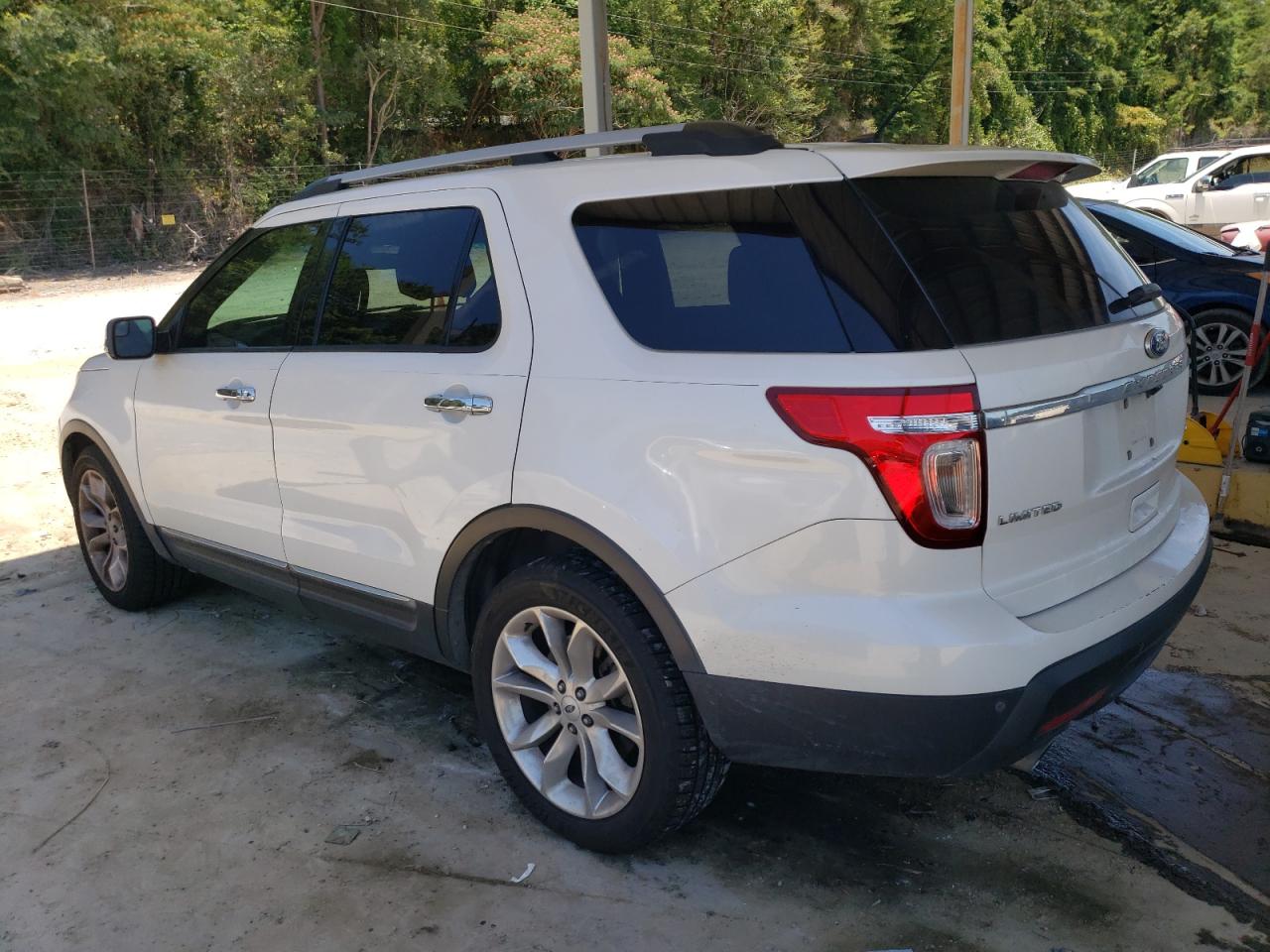 2015 Ford Explorer Limited vin: 1FM5K7F8XFGA08205